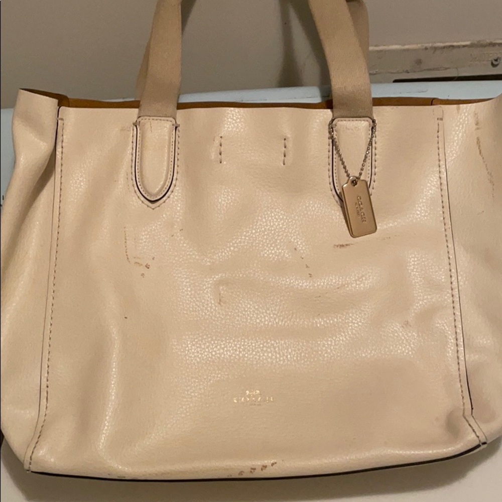 Authentic Coach tote